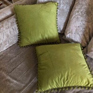 Velvet Pillow Shams w Pom-Pom Trim, Bohemian, Chartreuse, 18”x18”